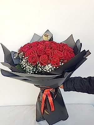 41 G�l  Siyah Ambalaj