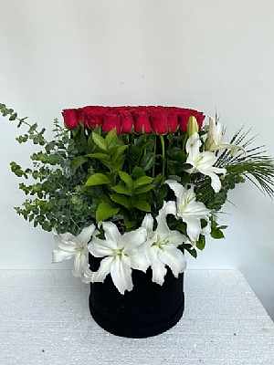 Kutuda �i�ek Aranjmani